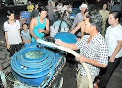 Giá nước sạch tại TPHCM: Tính đúng, tính đủ=tăng giá!