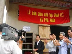 Bạn đọc Báo SGGP với chương trình đền ơn đáp nghĩa