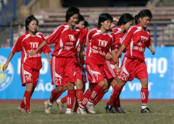 Đua ngôi đầu ảnh 5