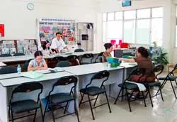 Hệ thống thư viện công cộng quận huyện tại TPHCM: Những thành trì bị quên lãng ảnh 2