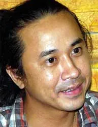 Live show Lê Minh Sơn: Nồng nàn, trẻ trung và nắn nót từng chi tiết!