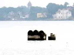 Lặng lẽ Hồ Tây ảnh 2