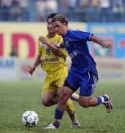 Chiến thắng trước đối thủ trực tiếp H.Thanh Hóa, B.Bình Dương đã tiến rất gần đến chức vô địch. Dũng Phương