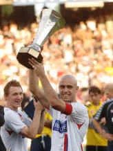 Guy Roux vẫn là huyền thoại sống ảnh 2