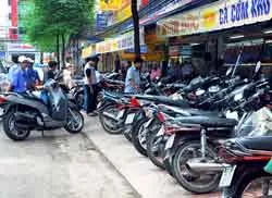 Vỉa hè, ai bán ai mua? ảnh 3