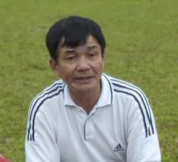 Nóng bỏng ở hai đầu bảng ảnh 2