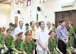 Bùi Tiến Dũng bị phạt 13 năm tù