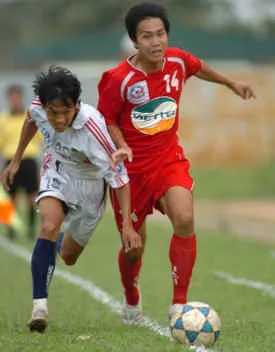 Thể Công  vẫn giữ ngôi đầu ảnh 2