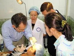 Xóa nhăn và trị hôi nách bằng BOTOX