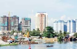 Tạo vốn bằng cổ phiếu giá trị đất, bán nhà giá thành thấp…