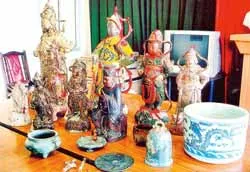 Giữ 18 cổ vật không rõ xuất xứ