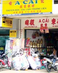 Kỳ cuối: Làm đẹp cho người… thiên cổ