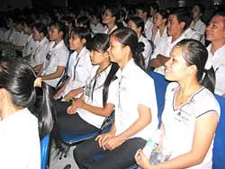 Đời sống công nhân ở TPHCM: Tăng lương và nhà ở – vấn đề quan trọng hàng đầu