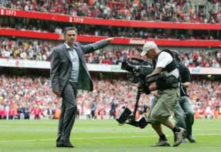 Kỳ cuối: Mourinho ngoài đời ảnh 1