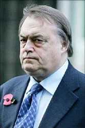 Ông Prescott hết tham vọng