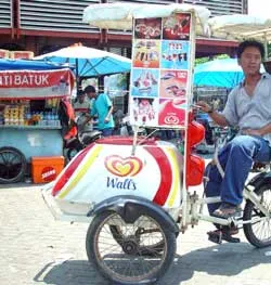 Cuộc chiến kem! ảnh 2