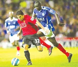 Manchester United - Sunderland: 20 phút cầm cự, và... hơn nữa ảnh 1