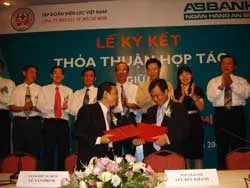 Ưu đãi 8.000 CB-NV điện lực