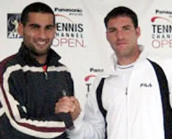 Điệp vụ “ngoài lề” của Ram và Erlich