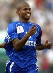 Vòng đấu của các ngoại binh ảnh 2