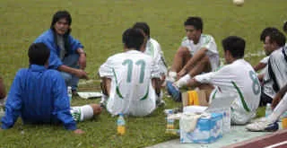 Phần 1: Tiếng chim hót trong mưa ảnh 1