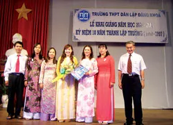 Trường THPT DL cấp 2-3 Đăng Khoa: Giữ vững phương châm “Thầy chủ đạo, trò chủ đạo”