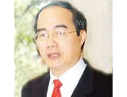 Phổ thông: đóng theo thu nhập,đại học: đảm bảo đào tạo có chất lượng