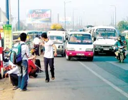 Triển khai các quy định về vận tải: Doanh nghiệp “ngồi trên lửa”