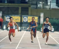 “Trưởng lão” đi học ảnh 3