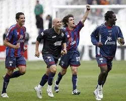 Lại tiếp tục hòa ? ảnh 1