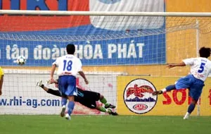 Sự im lặng còn lại ảnh 2