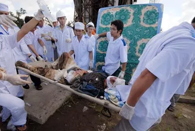 Sập cầu Cần Thơ đang xây, hơn 200 người chết và bị thương ảnh 7