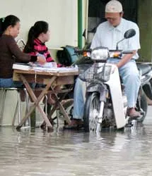 Sáng nay, Cần Thơ: Nước sông Hậu tràn vào nhiều tuyến đường