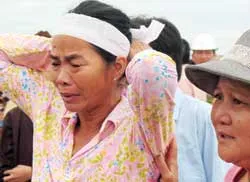 Hơn 1.000 người dự lễ truy điệu những người tử nạn ảnh 7