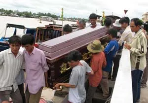 UBMTTQ hai tỉnh Cần Thơ và Vĩnh Long: Đã tiếp nhận hơn 13 tỷ đồng tiền hỗ trợ ảnh 2
