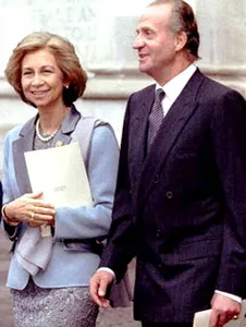 Hoàng gia Tây Ban Nha gặp sóng gió