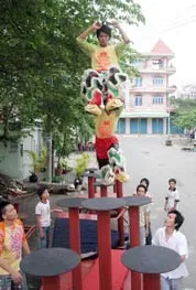 Lân -Sư - Rồng...vượt khó ảnh 1