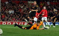 Bảng E: Dư âm trận Stuttgart – Barca 0-2 ảnh 3