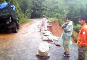 Một khẩu hiệu bị...say xỉn ảnh 2