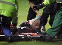 Mua bảo hiểm cho Messi ảnh 2