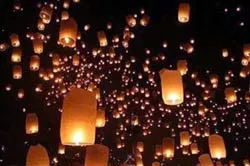 Hà Nội “Sốt” đèn trời