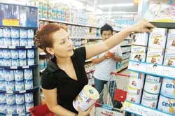 Sữa giảm giá, thật hay ảo?