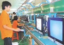 Thị trường hàng điện tử: Định vị thương hiệu tivi SAM