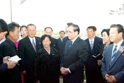 Tổng Bí thư Nông Đức Mạnh kết thúc tốt đẹp chuyến thăm hữu nghị chính thức CHDCND Triều Tiên