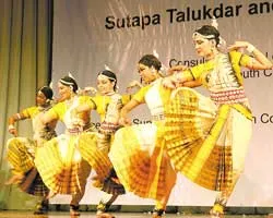 Những điệu múa có “ngôn từ riêng”