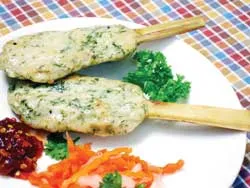 Gỏi hoa chuối gân bò - chạo cá thìa là ảnh 2