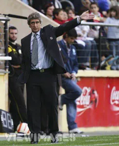 Real đề nghị 20 triệu Euro cho Riera ảnh 1