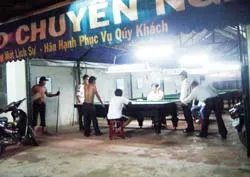 Bài 1: “Vùng trắng” và “khoảng tối”