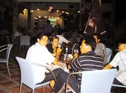 Bài 2: Sân chơi thích hợp: Tìm đâu? ảnh 2