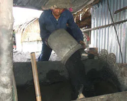 “Gửi” mình ở lò than!